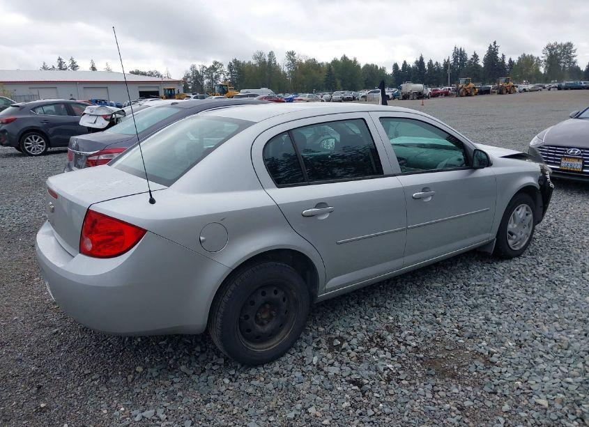 Photo 4 of 2010 Chevrolet Cobalt LT (VIN 1G1AD5F52A7162495)
