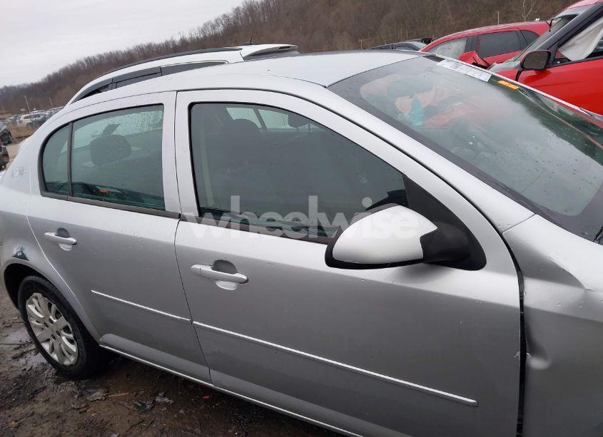 Photo 13 of 2010 Chevrolet Cobalt LT (VIN 1G1AD5F53A7210666)