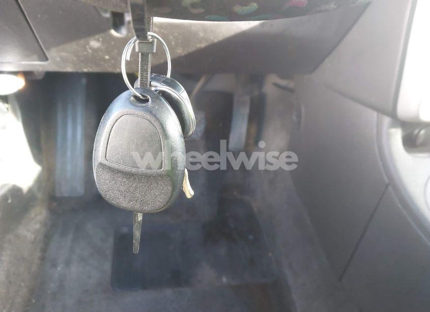 Photo 11 of 2010 Chevrolet Cobalt LT (VIN 1G1AD5F54A7115596)