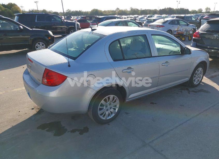 Photo 4 of 2010 Chevrolet Cobalt LT (VIN 1G1AD5F58A7123930)