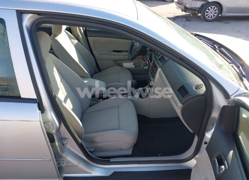 Photo 5 of 2010 Chevrolet Cobalt LT (VIN 1G1AD5F58A7123930)