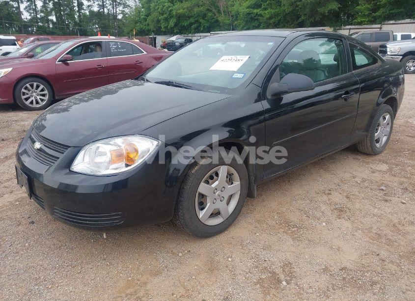 Photo 2 of 2005 Chevrolet Cobalt (VIN 1G1AK12F557596039)