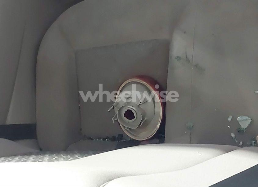 Photo 12 of 2007 Chevrolet Cobalt LS (VIN 1G1AK15F277350371)