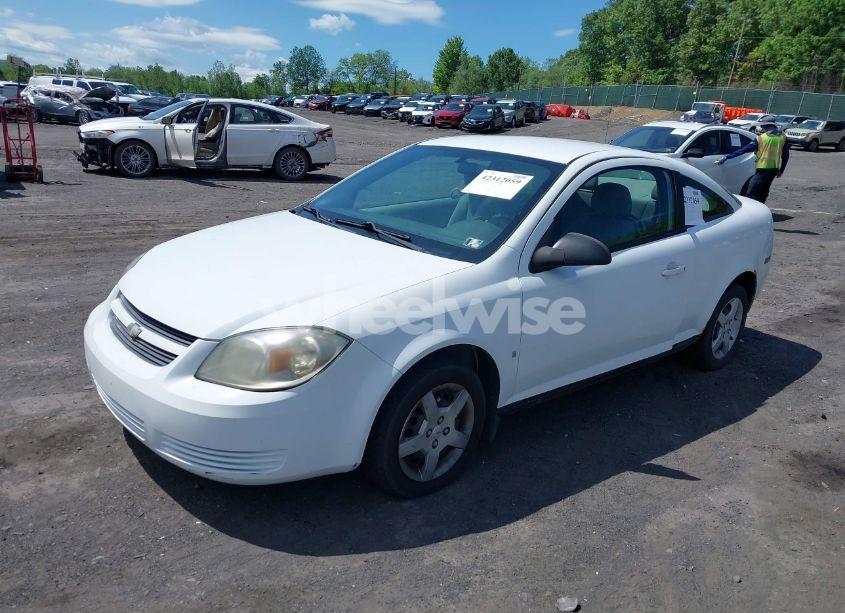 Photo 2 of 2008 Chevrolet Cobalt LS (VIN 1G1AK18F987270109)