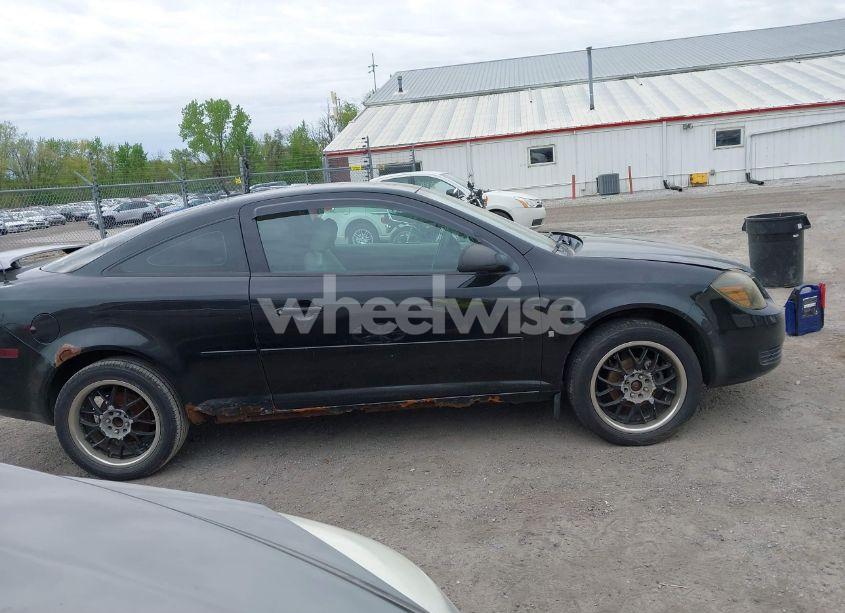 Photo 14 of 2009 Chevrolet Cobalt LS (VIN 1G1AK18H997121606)