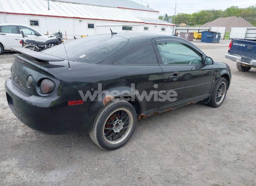 Photo 4 of 2009 Chevrolet Cobalt LS (VIN 1G1AK18H997121606)