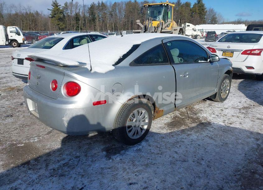 Photo 4 of 2009 Chevrolet Cobalt LS (VIN 1G1AK18HX97225019)