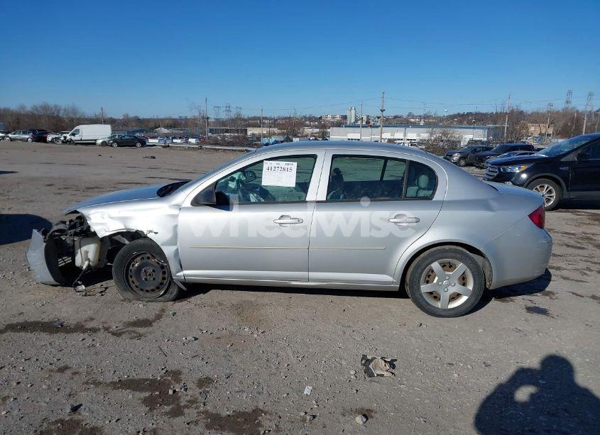 Photo 13 of 2005 Chevrolet Cobalt (VIN 1G1AK52F157520311)