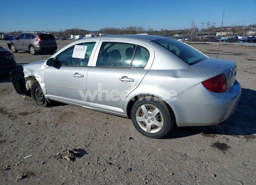 Photo 3 of 2005 Chevrolet Cobalt (VIN 1G1AK52F157520311)