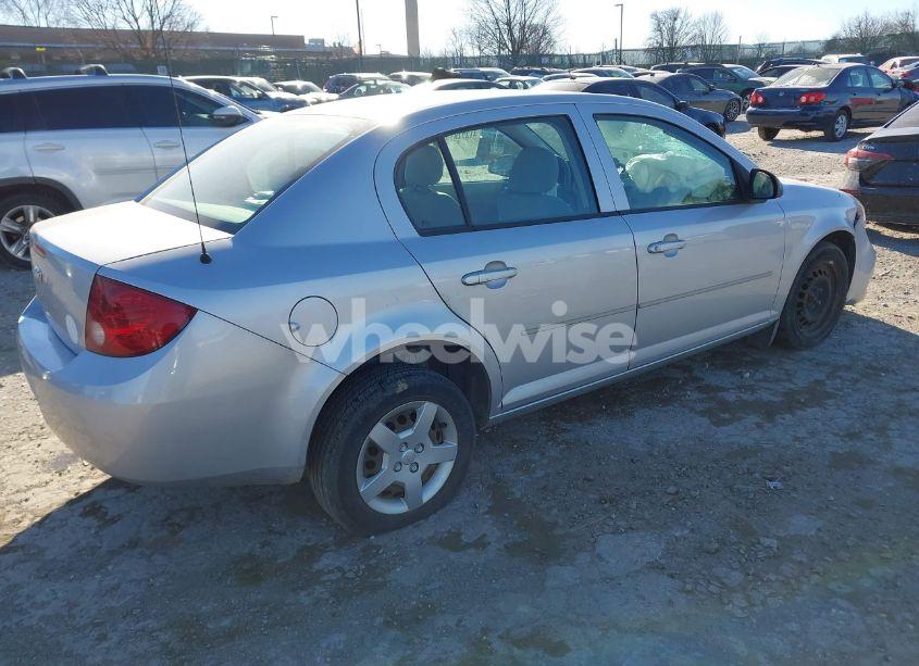 Photo 4 of 2005 Chevrolet Cobalt (VIN 1G1AK52F157520311)