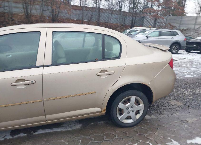 Photo 14 of 2005 Chevrolet Cobalt (VIN 1G1AK52F357504935)