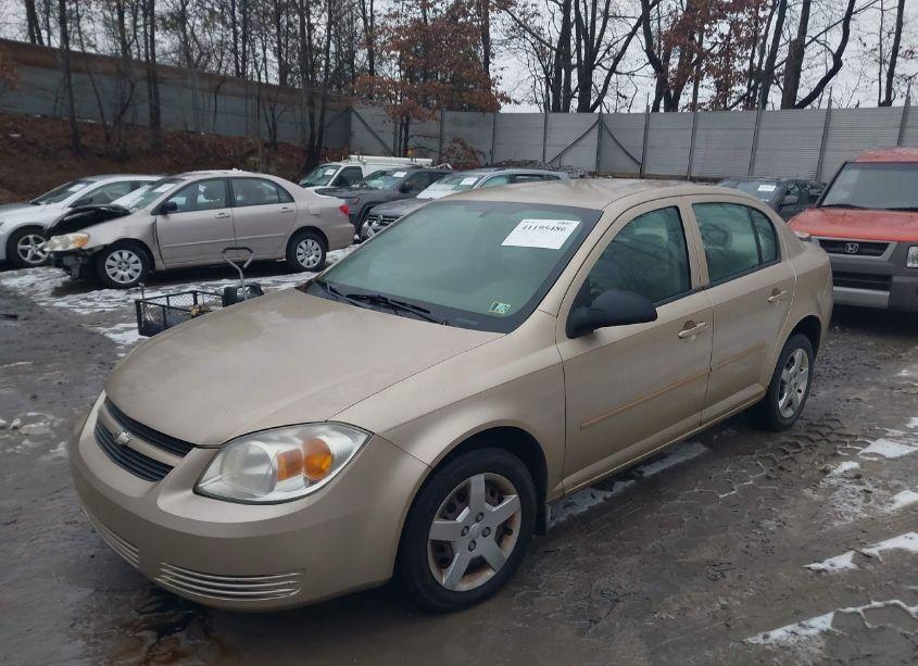 Photo 2 of 2005 Chevrolet Cobalt (VIN 1G1AK52F357504935)