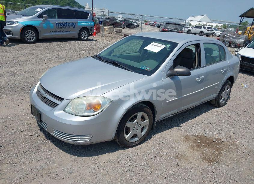 Photo 2 of 2005 Chevrolet Cobalt (VIN 1G1AK52F657536617)