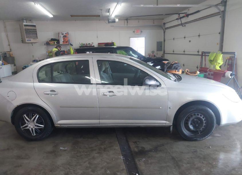 Photo 13 of 2009 Chevrolet Cobalt LS (VIN 1G1AK58H897132944)