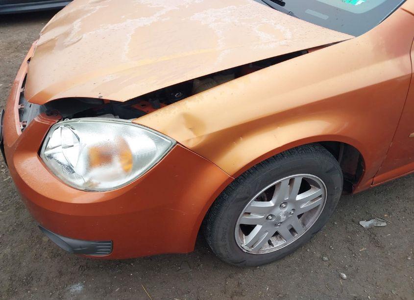 Photo 12 of 2005 Chevrolet Cobalt LS (VIN 1G1AL12F057615271)