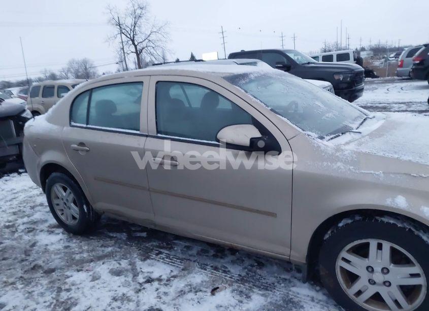 Photo 13 of 2005 Chevrolet Cobalt LS (VIN 1G1AL52F457614468)