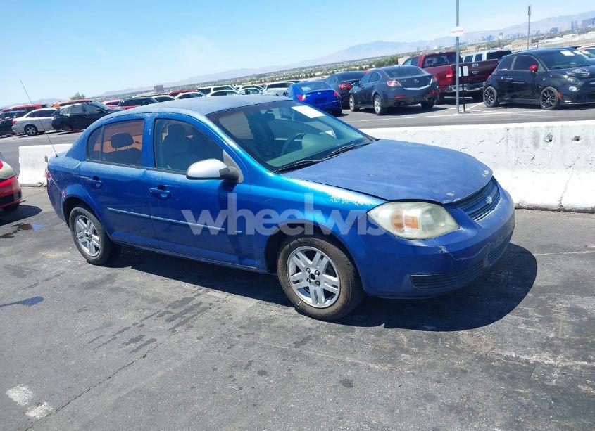 2005 Chevrolet Cobalt LS (VIN 1G1AL52FX57516285) main photo