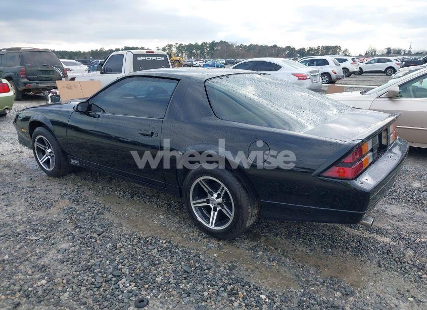 Photo 3 of 1984 Chevrolet Camaro (VIN 1G1AP87G2EN157940)