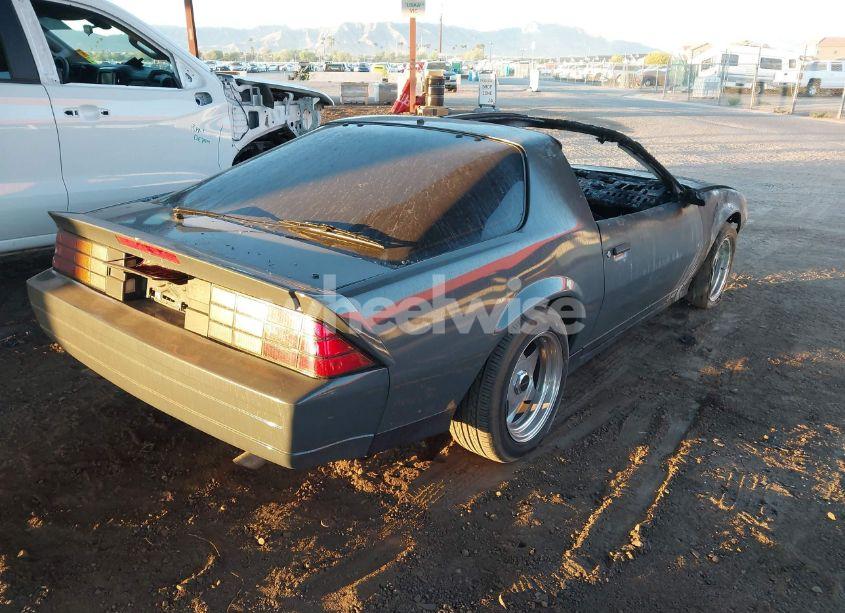 Photo 4 of 1984 Chevrolet Camaro (VIN 1G1AP87G4EL132016)