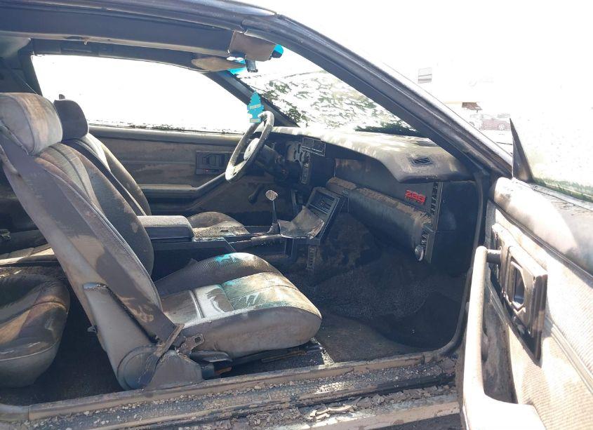 Photo 5 of 1983 Chevrolet Camaro (VIN 1G1AP87H7DL131448)