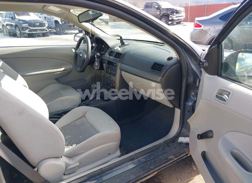 Photo 5 of 2009 Chevrolet Cobalt LS (VIN 1G1AS18H197217388)