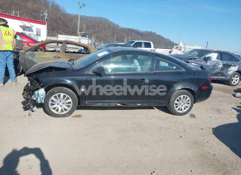 Photo 15 of 2009 Chevrolet Cobalt LS (VIN 1G1AS18H897278706)