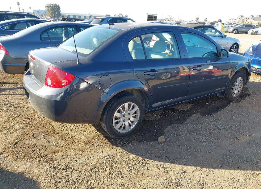 Photo 4 of 2009 Chevrolet Cobalt LS (VIN 1G1AS58H497211110)