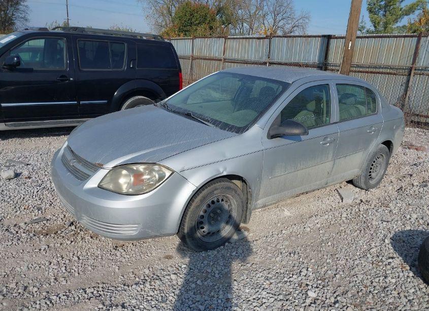 Photo 2 of 2009 Chevrolet Cobalt LS (VIN 1G1AS58H797103709)