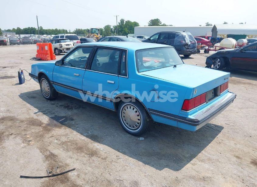 Photo 3 of 1989 Chevrolet Celebrity (VIN 1G1AW51R1K6223654)