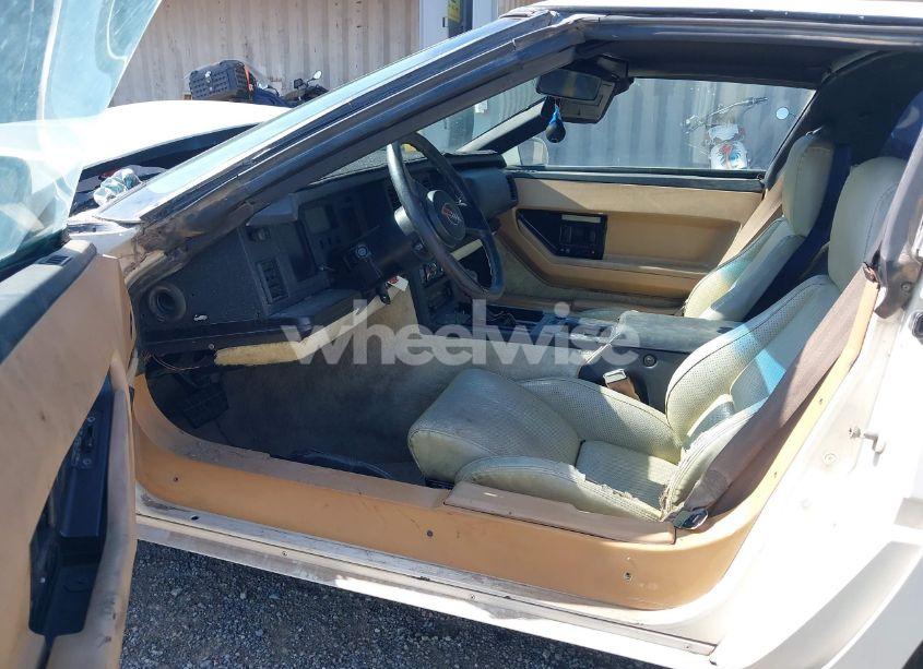 Photo 8 of 1984 Chevrolet Corvette (VIN 1G1AY0781E5110079)