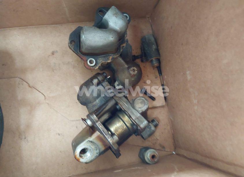 Photo 12 of 1984 Chevrolet Corvette (VIN 1G1AY0781E5139727)