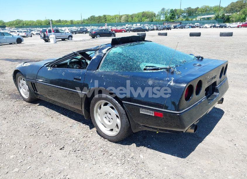 Photo 3 of 1984 Chevrolet Corvette (VIN 1G1AY0782E5115680)