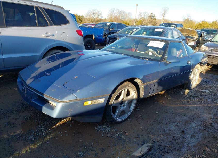 Photo 2 of 1984 Chevrolet Corvette (VIN 1G1AY0782E5127098)