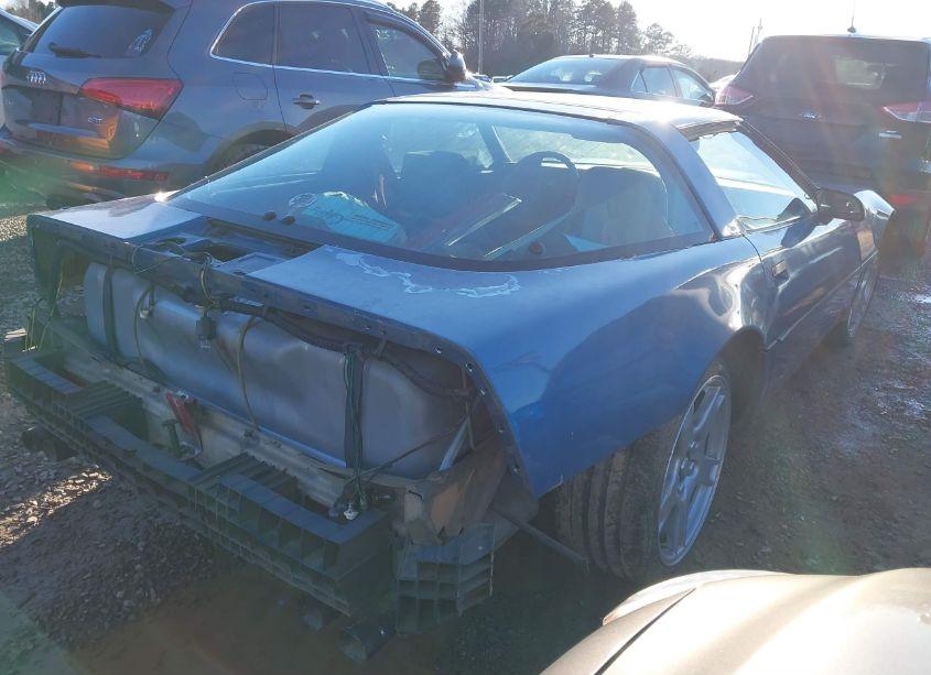 Photo 4 of 1984 Chevrolet Corvette (VIN 1G1AY0782E5127098)