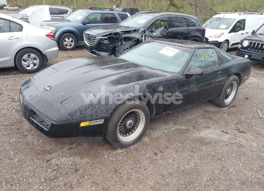 Photo 2 of 1984 Chevrolet Corvette (VIN 1G1AY0785E5120226)