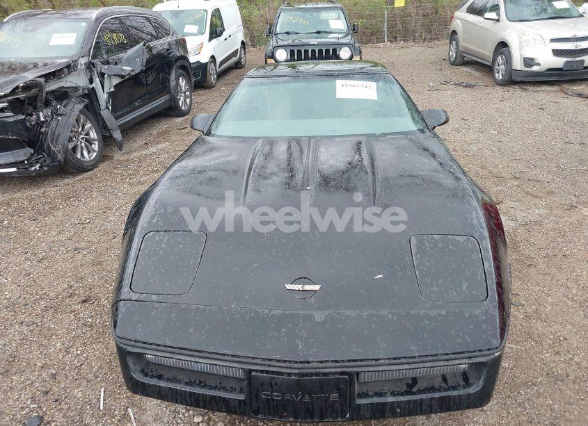 Photo 6 of 1984 Chevrolet Corvette (VIN 1G1AY0785E5120226)