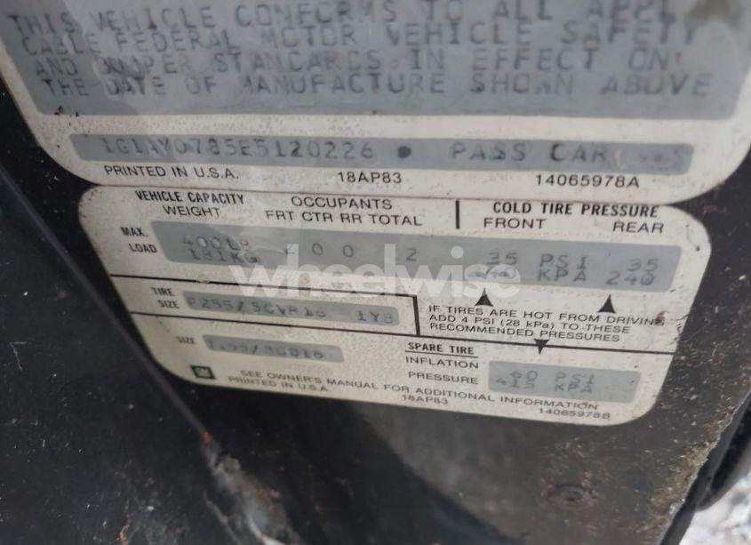 Photo 9 of 1984 Chevrolet Corvette (VIN 1G1AY0785E5120226)