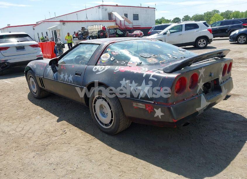 Photo 3 of 1984 Chevrolet Corvette (VIN 1G1AY0786E5117674)