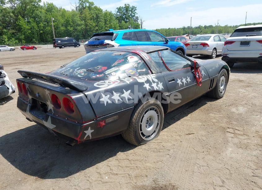 Photo 4 of 1984 Chevrolet Corvette (VIN 1G1AY0786E5117674)