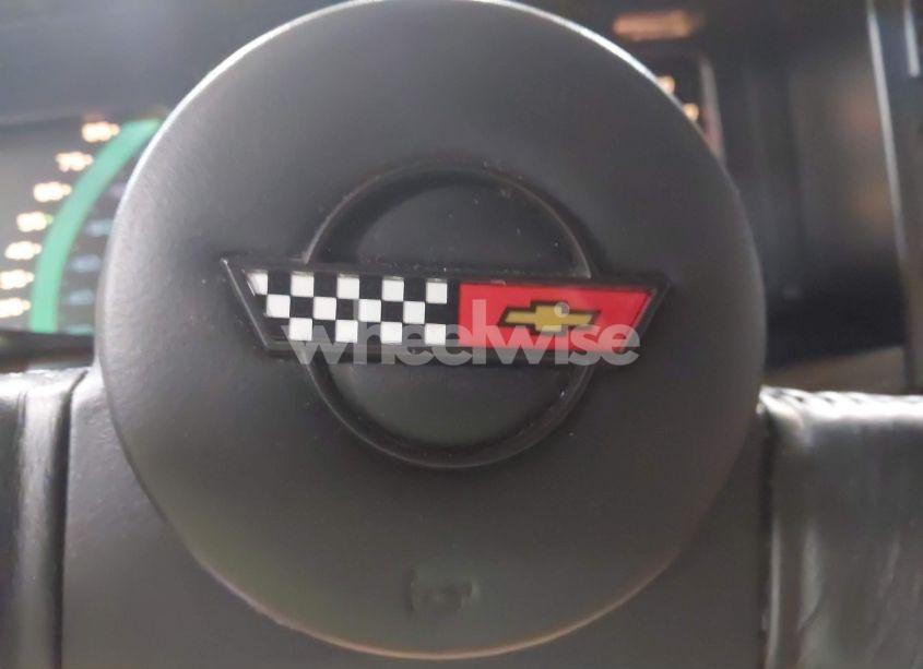 Photo 6 of 1984 Chevrolet Corvette (VIN 1G1AY078XE5130797)