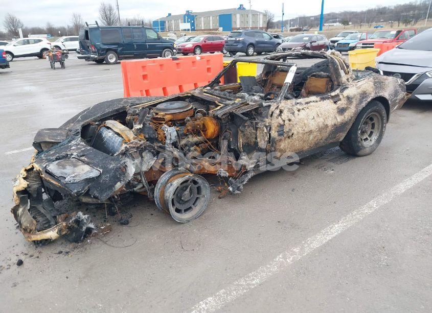 Photo 2 of 1981 Chevrolet Corvette (VIN 1G1AY8760BS430696)