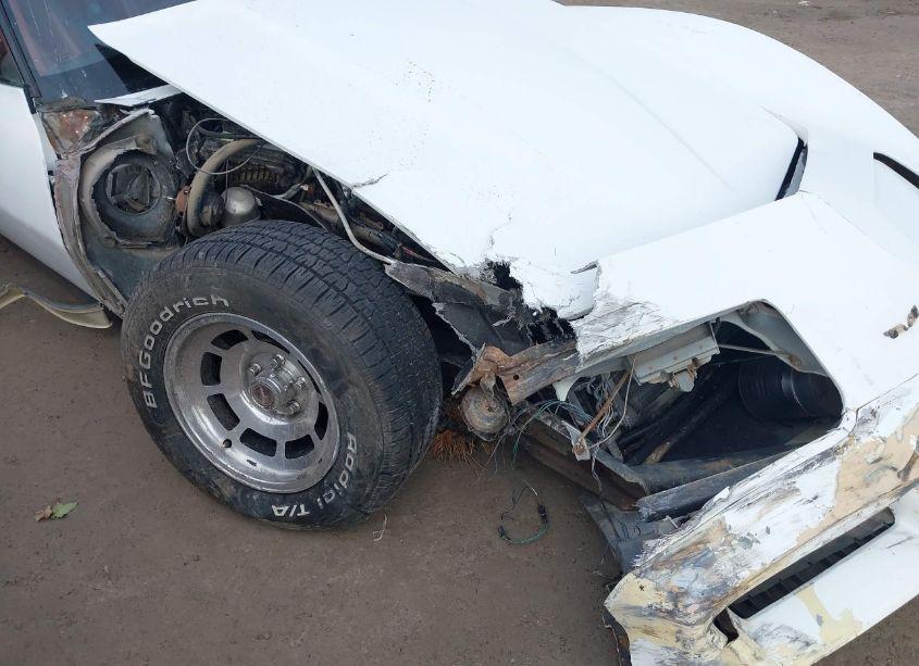 Photo 6 of 1982 Chevrolet Corvette (VIN 1G1AY8785C5116270)