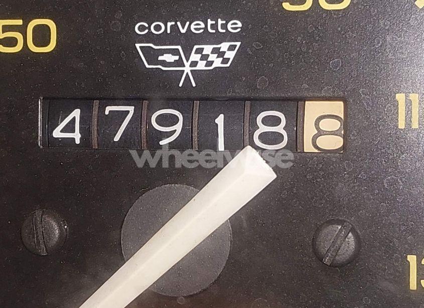 Photo 7 of 1982 Chevrolet Corvette (VIN 1G1AY878XC5111467)