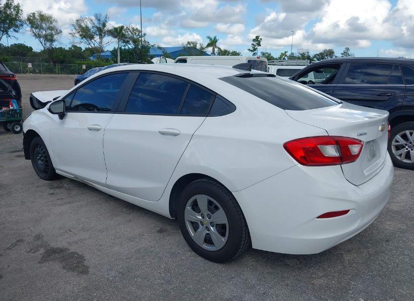 Photo 3 of 2018 Chevrolet Cruze LS MANUAL (VIN 1G1BB5SM1J7114204)
