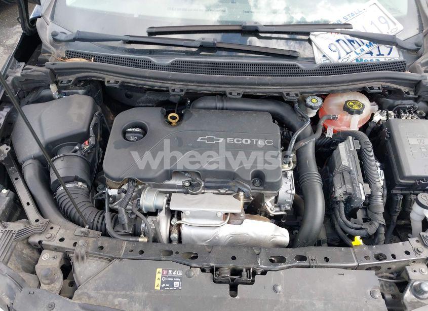 Photo 10 of 2018 Chevrolet Cruze LS MANUAL (VIN 1G1BB5SM2J7150497)