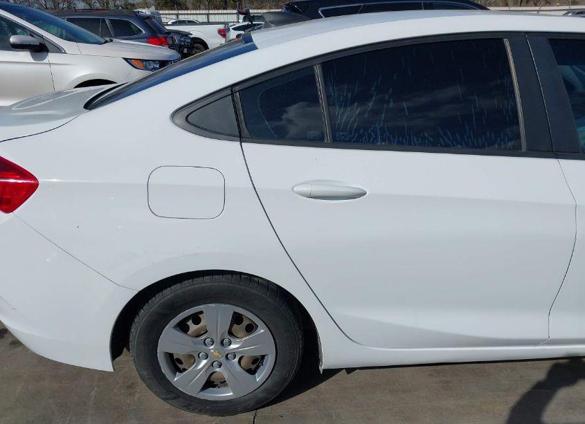 Photo 18 of 2017 Chevrolet Cruze LS MANUAL (VIN 1G1BB5SM3H7242566)