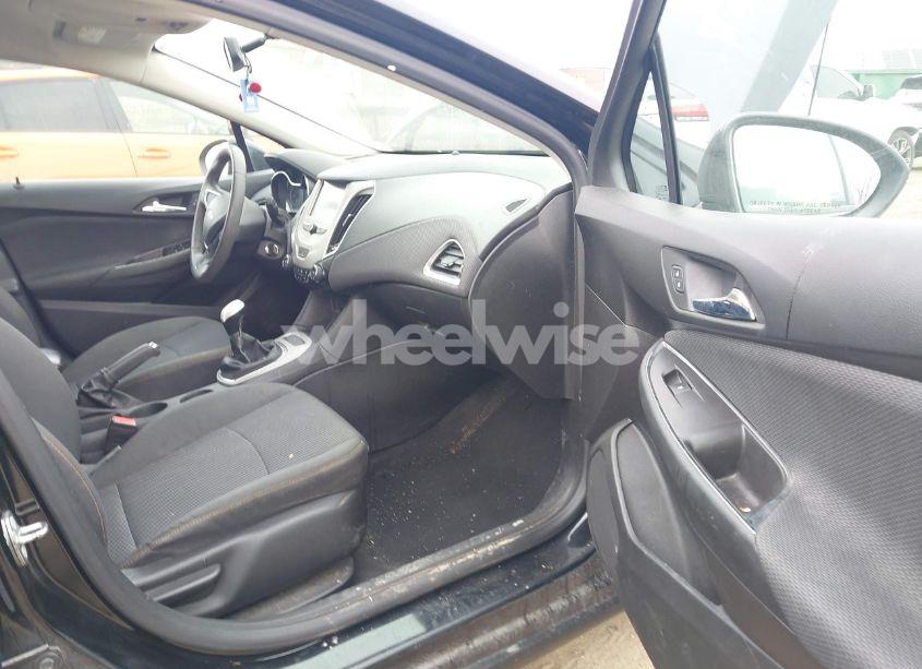 Photo 5 of 2017 Chevrolet Cruze LS MANUAL (VIN 1G1BB5SM4H7267153)