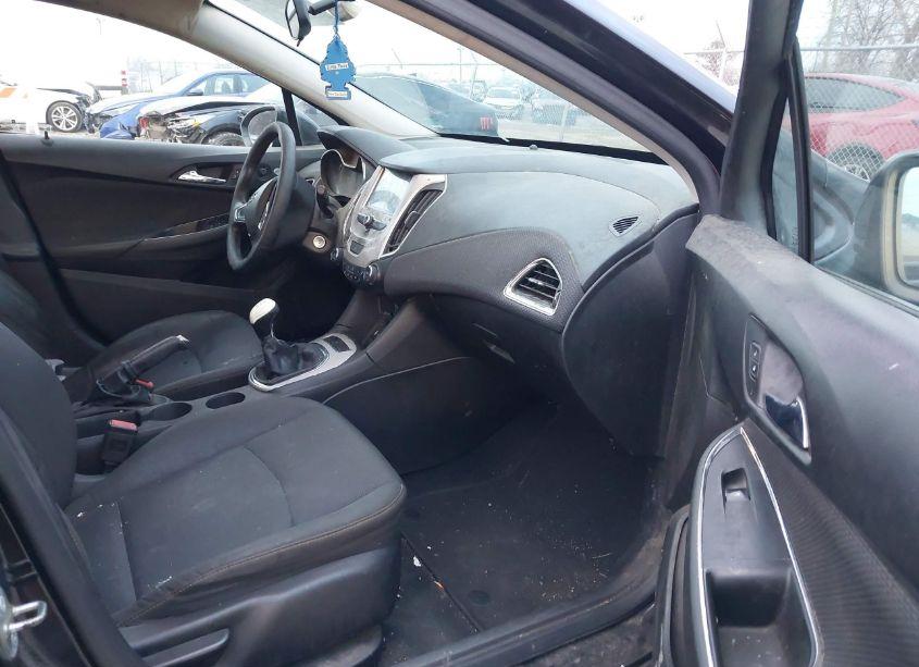Photo 5 of 2017 Chevrolet Cruze LS MANUAL (VIN 1G1BB5SM6H7132319)
