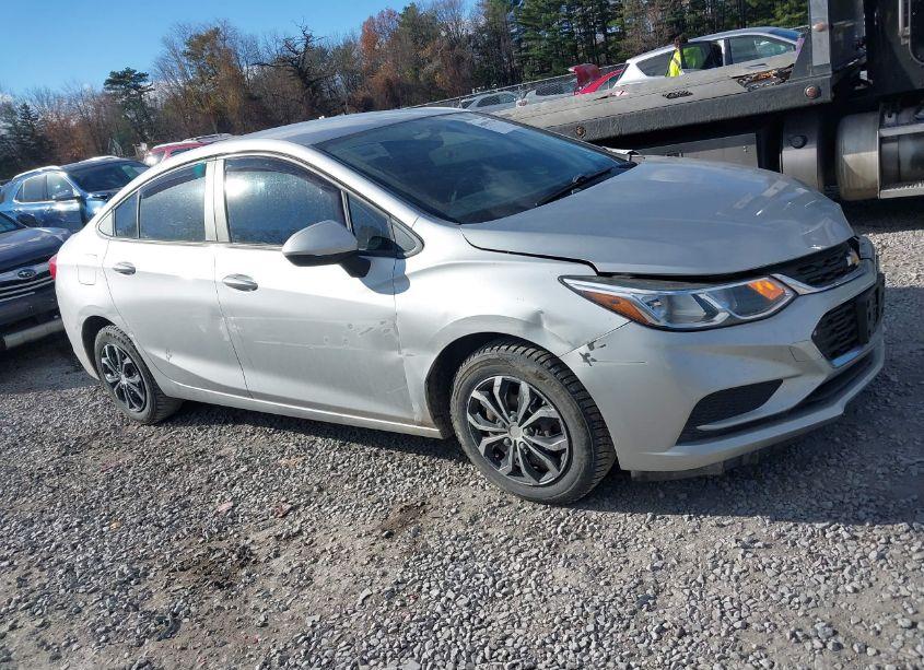 Photo 13 of 2018 Chevrolet Cruze LS MANUAL (VIN 1G1BB5SM6J7105420)