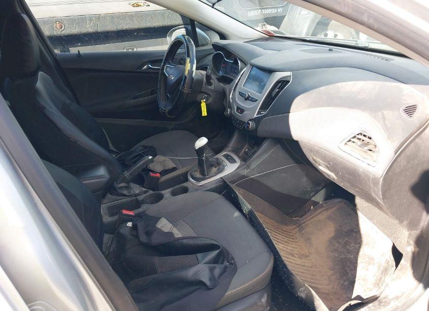 Photo 5 of 2018 Chevrolet Cruze LS MANUAL (VIN 1G1BB5SM6J7105420)